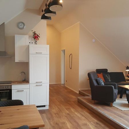 Hotel-Ferienwohnungen Cafe Maarblick Schalkenmehren Exteriör bild