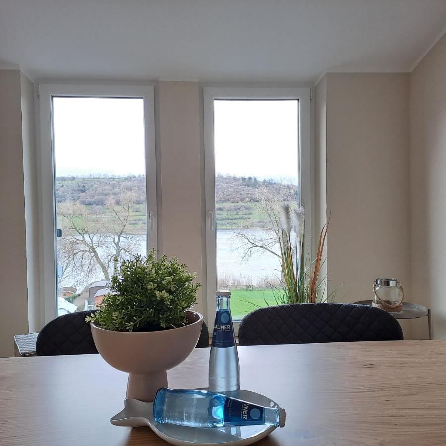 Hotel-Ferienwohnungen Cafe Maarblick Schalkenmehren Exteriör bild