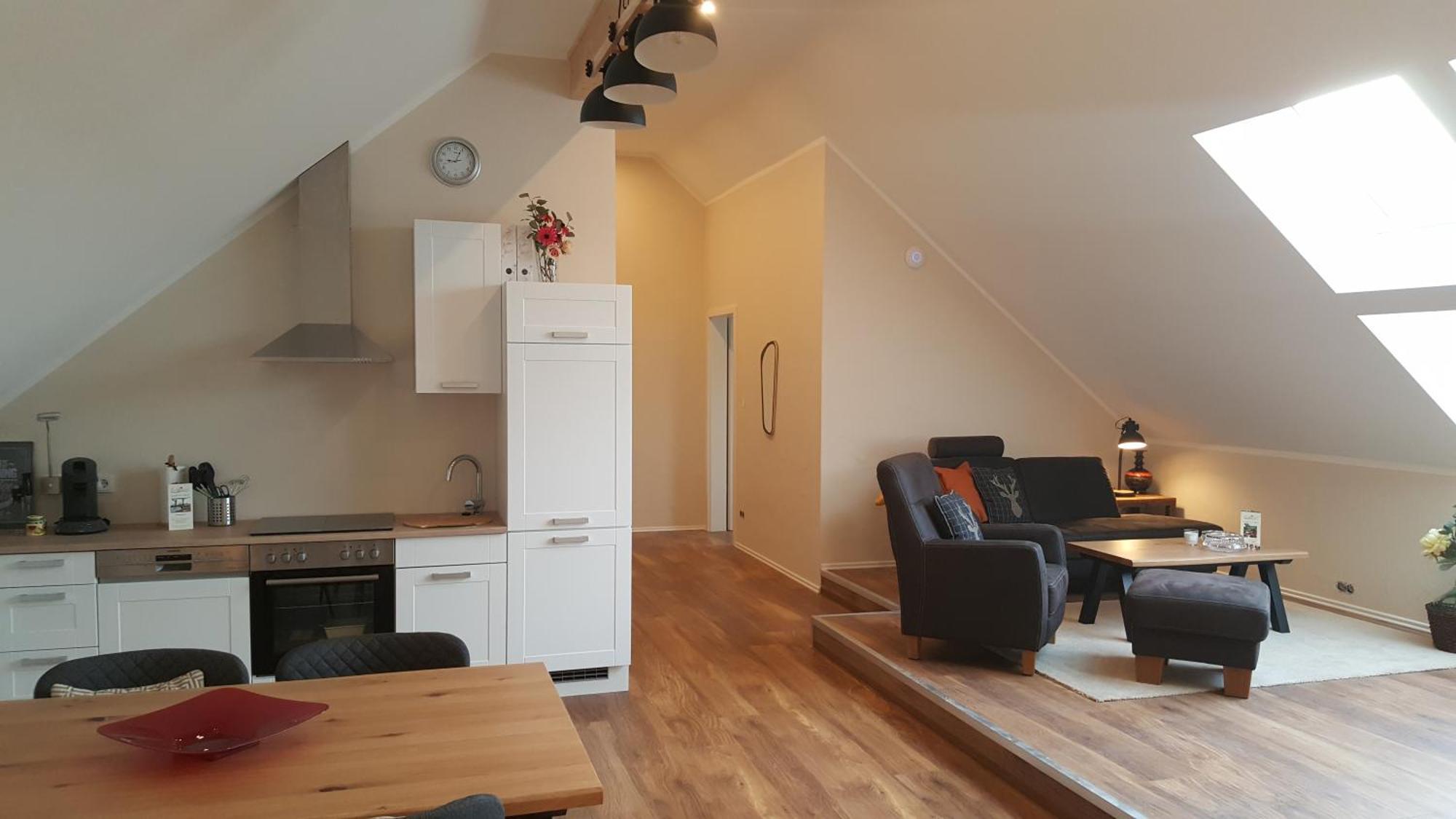 Hotel-Ferienwohnungen Cafe Maarblick Schalkenmehren Exteriör bild
